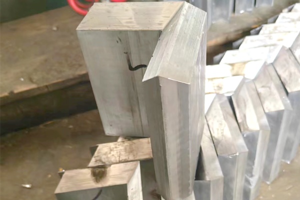 吉林异型铅砖 机械配重铅砖